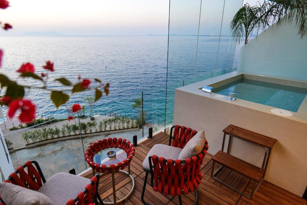 Superior Suite with Sea View